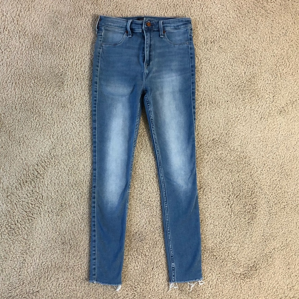 Abercrombie & Fitch ,Simone High rise ,stretch  ,jean legging ,size 26 short
